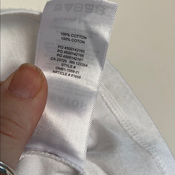 NWT Aritzia Babaton white muscle tee with padded shoulders - Picture 10 of 11